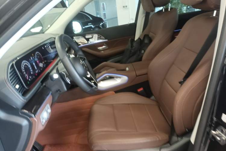 Used Mercedes-Benz GLE 2025-Year Restyled GLE 350 4MATIC Dynamic Edition Left Front Seat