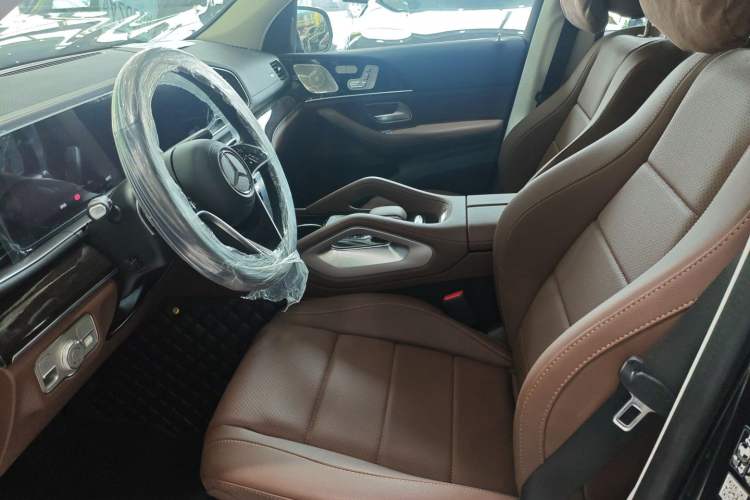 Used Mercedes-Benz GLE 2025-Year Restyled GLE 350 4MATIC Fashion Edition Left Front Seat