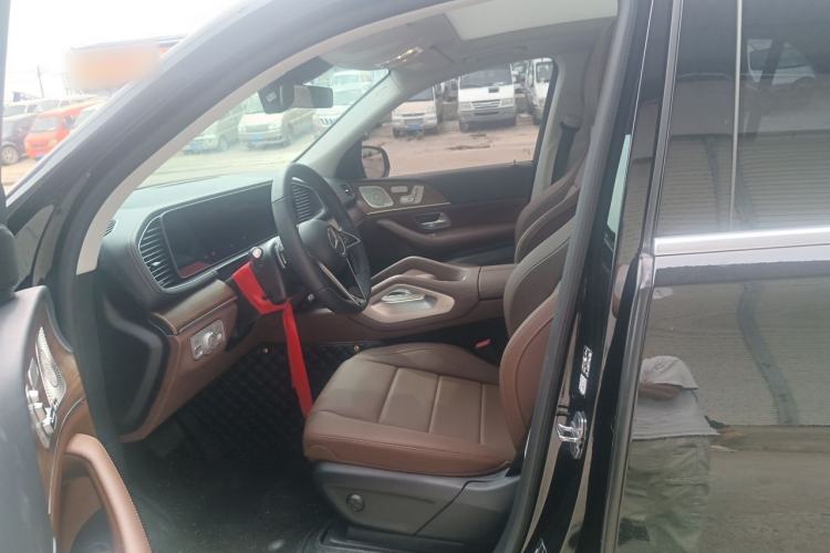 Used Mercedes-Benz GLE 2025 GLE 450 4MATIC Fashion Edition Left Front Seat
