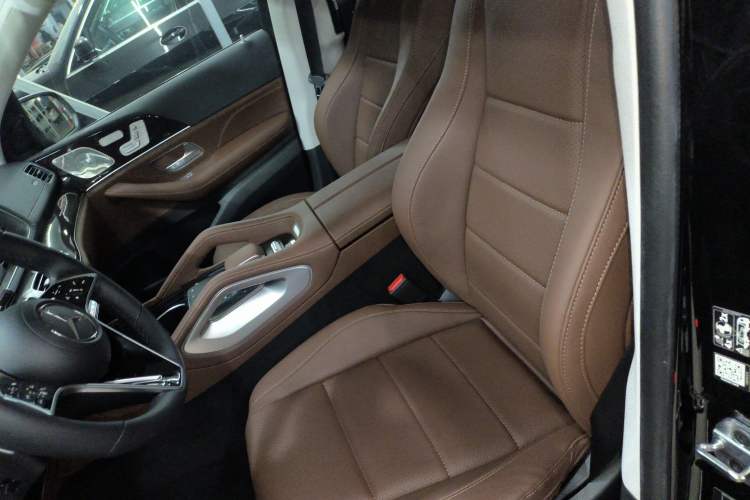 Used Mercedes-Benz GLE 2025-Year Restyled GLE 350 4MATIC Fashion Edition Left Front Seat