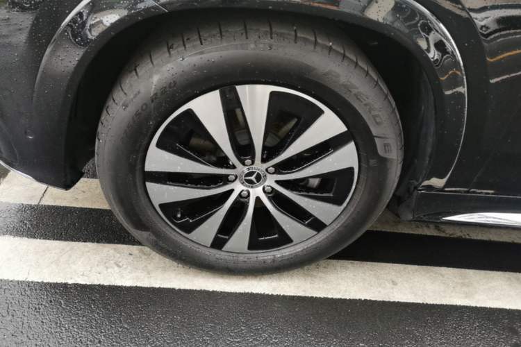 Used Mercedes-Benz GLE 2025-Year Restyled GLE 350 4MATIC Dynamic Edition Left Front Wheel Hub