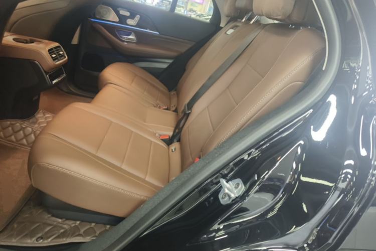 Used Mercedes-Benz GLE 2025 GLE 350 4MATIC Stylish Model Left Rear Seat