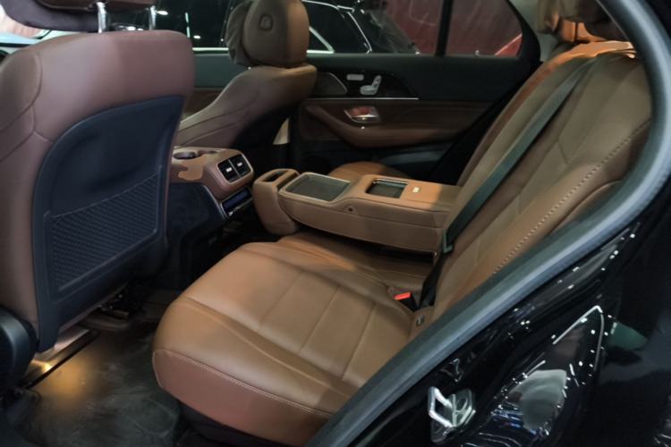 Used Mercedes-Benz GLE 2025 GLE 350 4MATIC Stylish Model Left Rear Seat