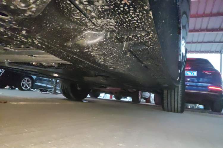 Used Mercedes-Benz GLE 2025-Year Restyled GLE 350 4MATIC Dynamic Edition Left Side Sill
