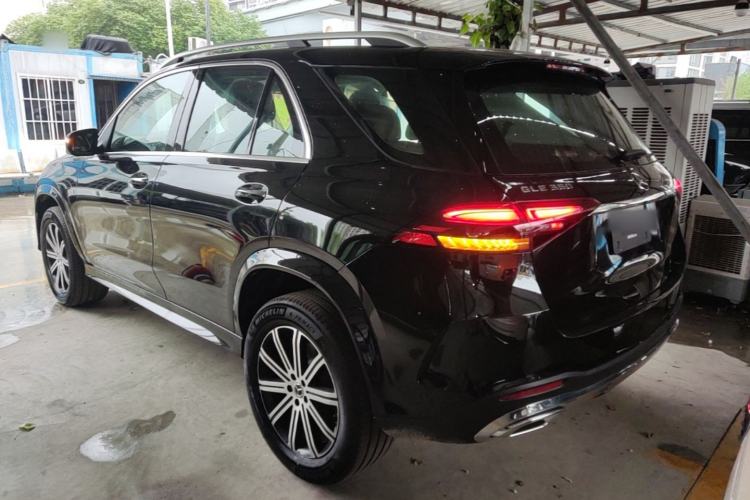 Used Mercedes-Benz GLE 2025-Year Restyled GLE 350 4MATIC Fashion Edition Rear Left 45 Deg