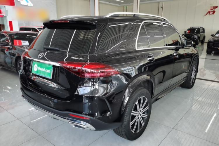 Used Mercedes-Benz GLE 2025-Year Restyled GLE 350 4MATIC Fashion Edition Rear Right 45 Deg