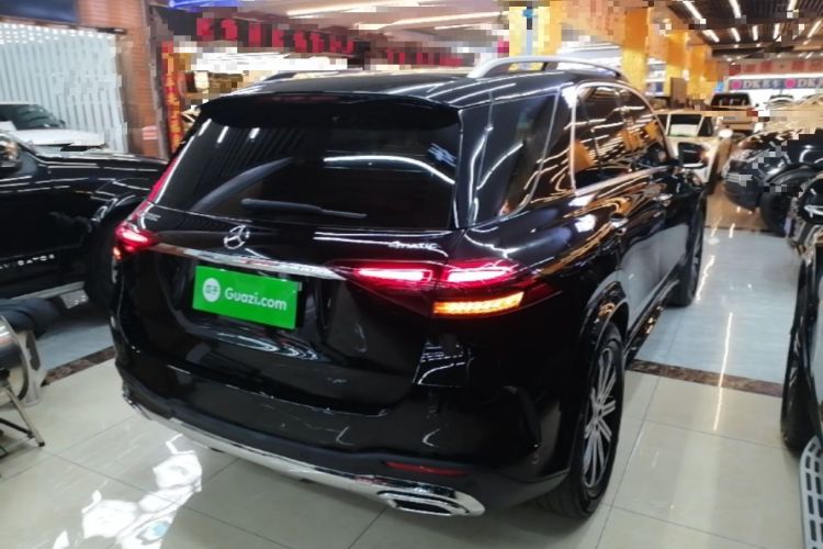 Used Mercedes-Benz GLE 2025 GLE 350 4MATIC Stylish Model Rear Right 45 Deg