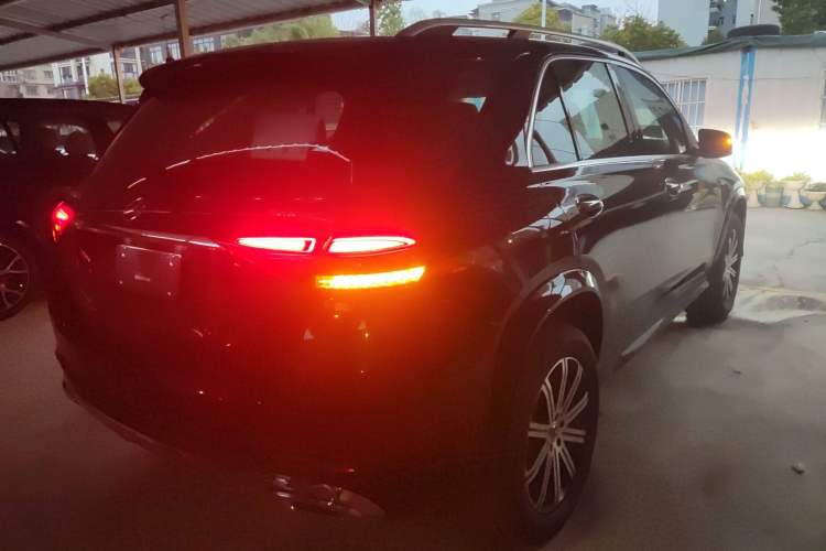 Used Mercedes-Benz GLE 2025-Year Restyled GLE 350 4MATIC Dynamic Edition Rear Right 45 Deg