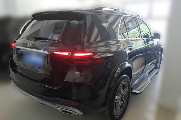 Used Mercedes-Benz GLE 2025 GLE 450 4MATIC Fashion Edition Rear Right 45 Deg