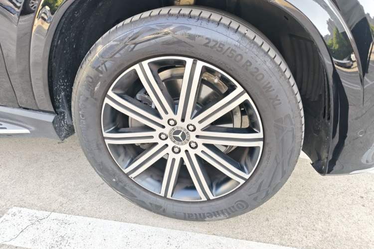 Used Mercedes-Benz GLE 2025-Year Restyled GLE 350 4MATIC Fashion Edition Right Front Wheel Hub
