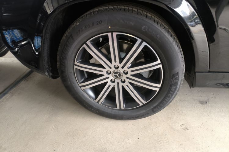 Used Mercedes-Benz GLE 2025-Year Restyled GLE 350 4MATIC Fashion Edition Right Rear Wheel Hub
