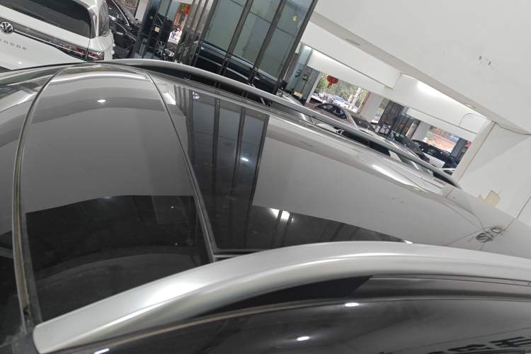 Used Mercedes-Benz GLE 2025 GLE 350 4MATIC Stylish Model Roof