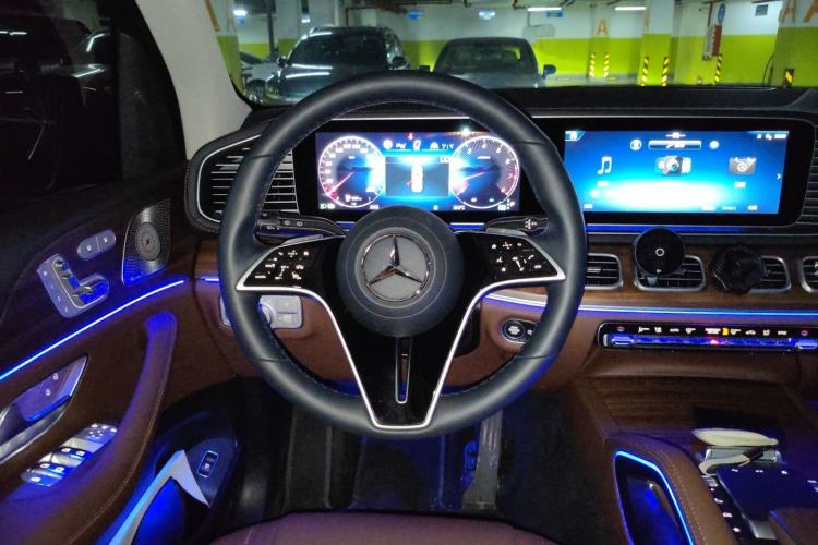 Used Mercedes-Benz GLE 2025 GLE 450 4MATIC Fashion Edition Steering Wheel