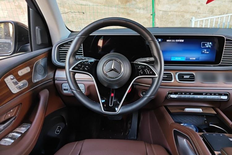 Used Mercedes-Benz GLE 2025 GLE 450 4MATIC Fashion Edition Steering Wheel