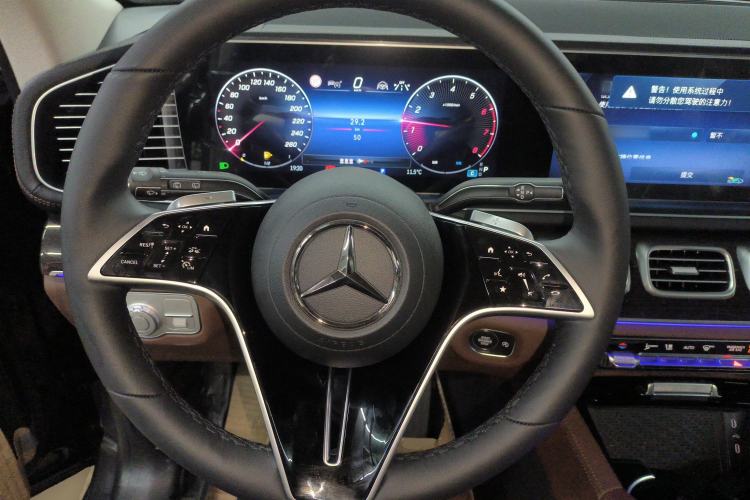Used Mercedes-Benz GLE 2025-Year Restyled GLE 350 4MATIC Fashion Edition Steering Wheel