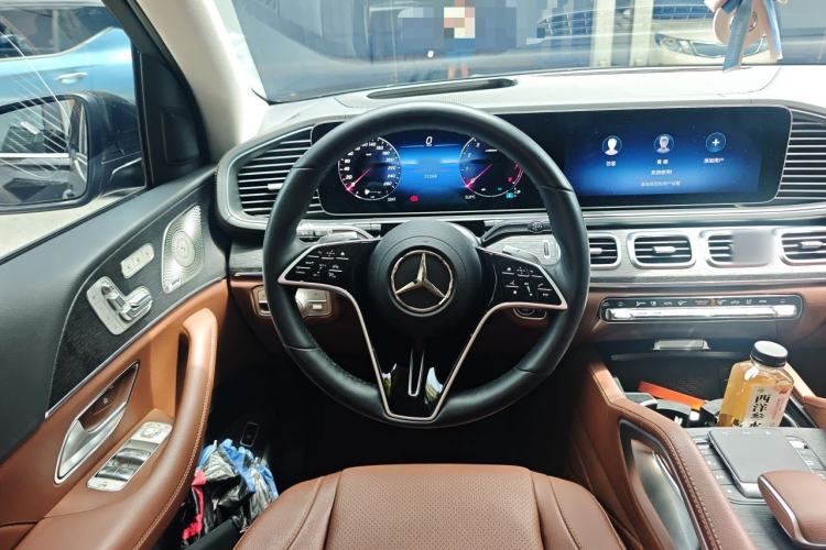 Used Mercedes-Benz GLE 2025 GLE 450 4MATIC Luxury Model Steering Wheel
