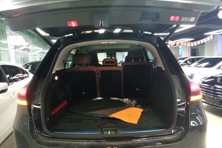 Used Mercedes-Benz GLE 2025 GLE 350 4MATIC Stylish Model Trunk