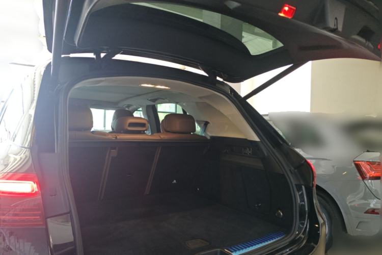 Used Mercedes-Benz GLE 2025 GLE 450 4MATIC Fashion Edition Trunk