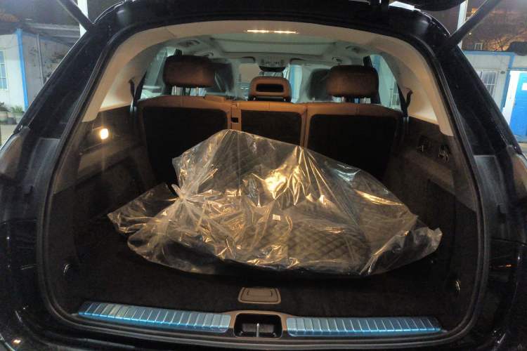 Used Mercedes-Benz GLE 2025-Year Restyled GLE 350 4MATIC Fashion Edition Trunk