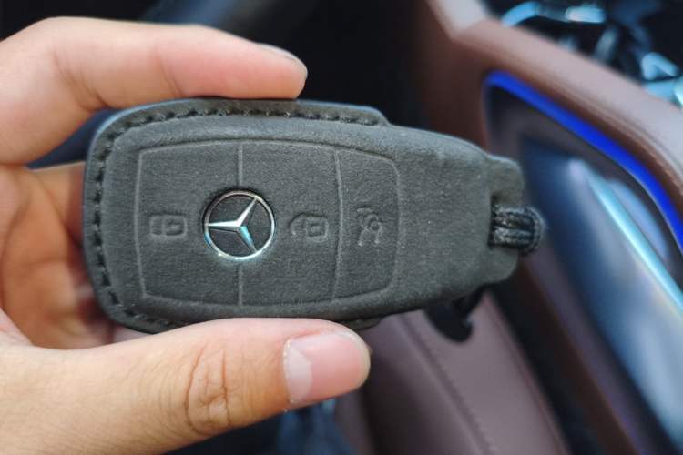Used Mercedes-Benz GLE 2025 GLE 350 4MATIC Stylish Model Vehicle Key