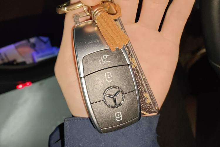 Used Mercedes-Benz GLE 2025 GLE 350 4MATIC Stylish Model Vehicle Key
