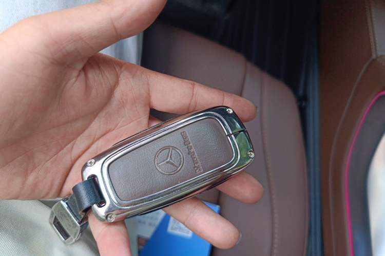 Used Mercedes-Benz GLE 2025 GLE 350 4MATIC Stylish Model Vehicle Key