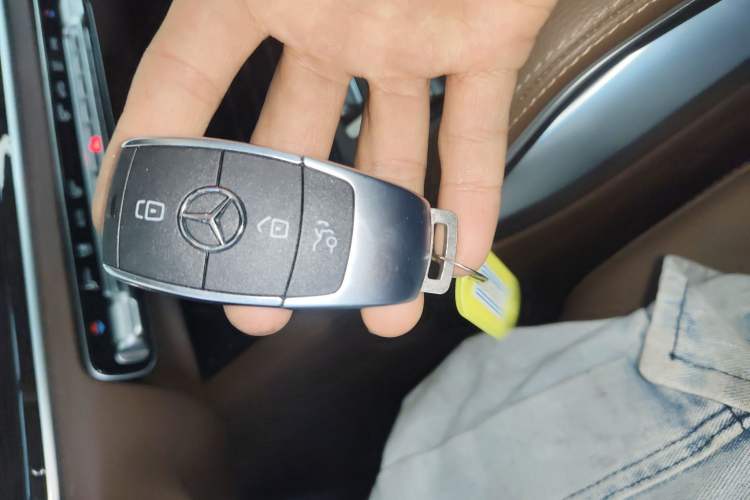 Used Mercedes-Benz GLE 2025 GLE 350 4MATIC Stylish Model Vehicle Key