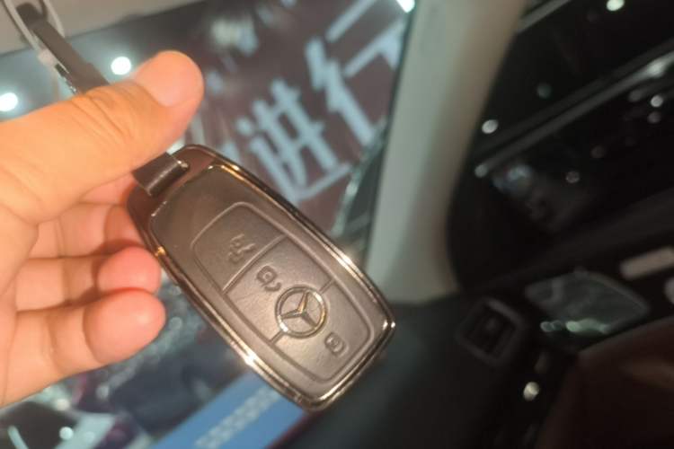 Used Mercedes-Benz GLE 2025 GLE 350 4MATIC Stylish Model Vehicle Key