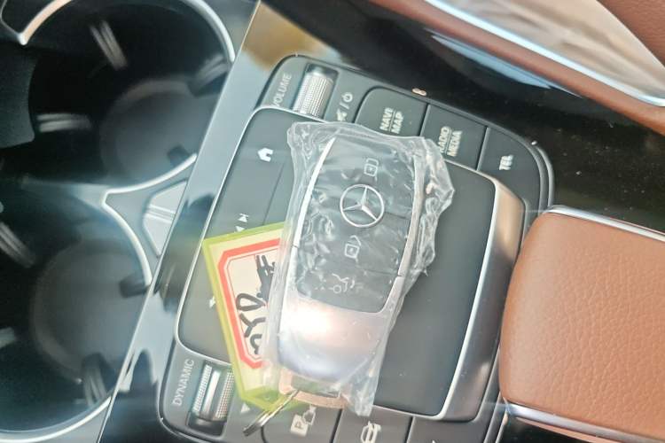 Used Mercedes-Benz GLE 2025-Year Restyled GLE 350 4MATIC Fashion Edition Vehicle Key