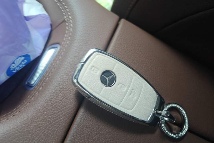 Used Mercedes-Benz GLE 2025 GLE 350 4MATIC Stylish Model Vehicle Key