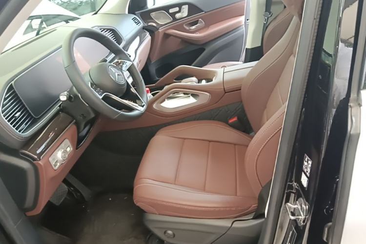 Used Mercedes-Benz GLE 2025 GLE 350 4MATIC Stylish Model Left Front Seat