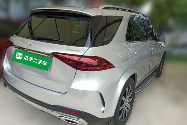 Used Mercedes-Benz GLE 2025 GLE 350 4MATIC Stylish Model Rear Right 45 Deg