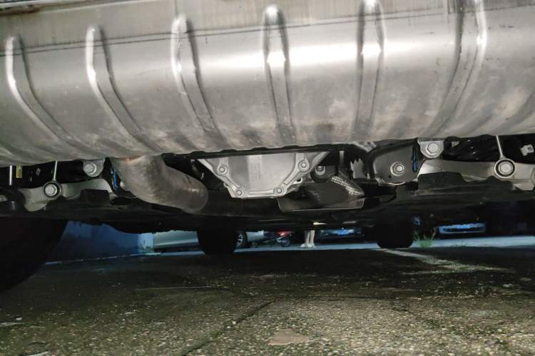 Used Mercedes-Benz GLE 2026 GLE 350 4MATIC Dynamic Model Chassis Rear