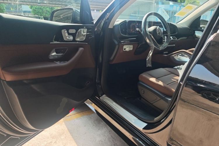 Used Mercedes-Benz GLE 2026 Model GLE 350 4MATIC Fashion Version Driver Seat