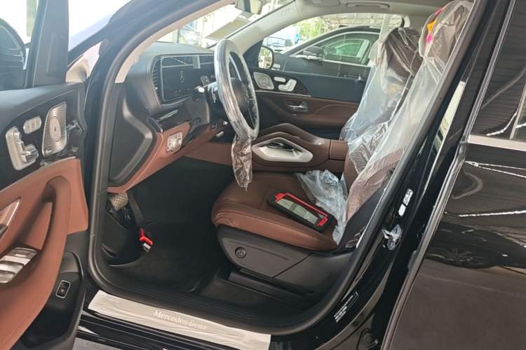 Used Mercedes-Benz GLE 2026 Model GLE 350 4MATIC Fashion Version Driver Seat