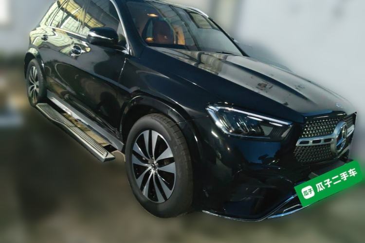 Used Mercedes-Benz GLE 2026 GLE 350 4MATIC Dynamic Model Front Right 45 Deg