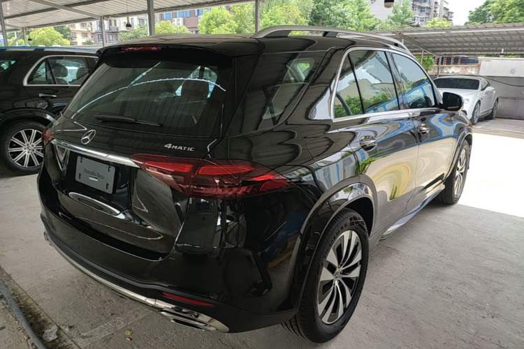Used Mercedes-Benz GLE 2026 GLE 350 4MATIC Dynamic Model Rear Right 45 Deg