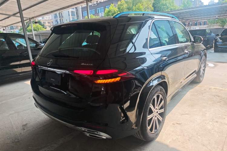 Used Mercedes-Benz GLE 2026 Model GLE 350 4MATIC Fashion Version Rear Right 45 Deg