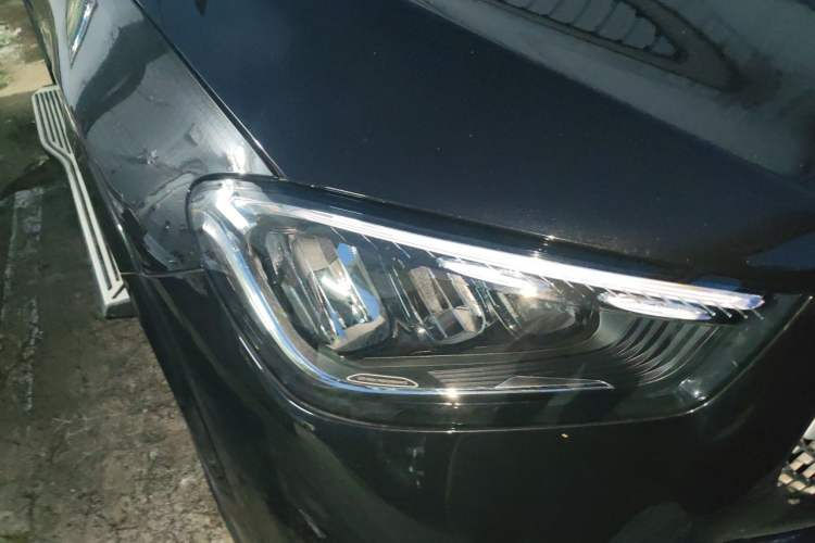 Used Mercedes-Benz GLE 2026 GLE 350 4MATIC Dynamic Model Right Front Headlight