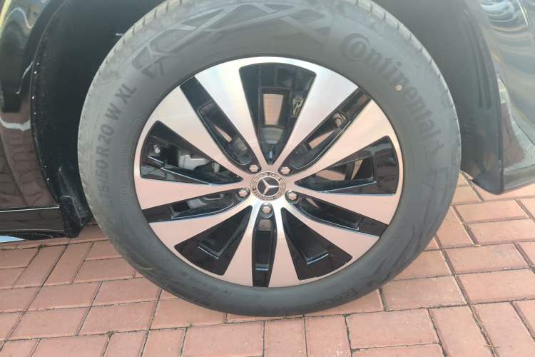 Used Mercedes-Benz GLE 2026 GLE 350 4MATIC Dynamic Model Right Front Wheel Hub