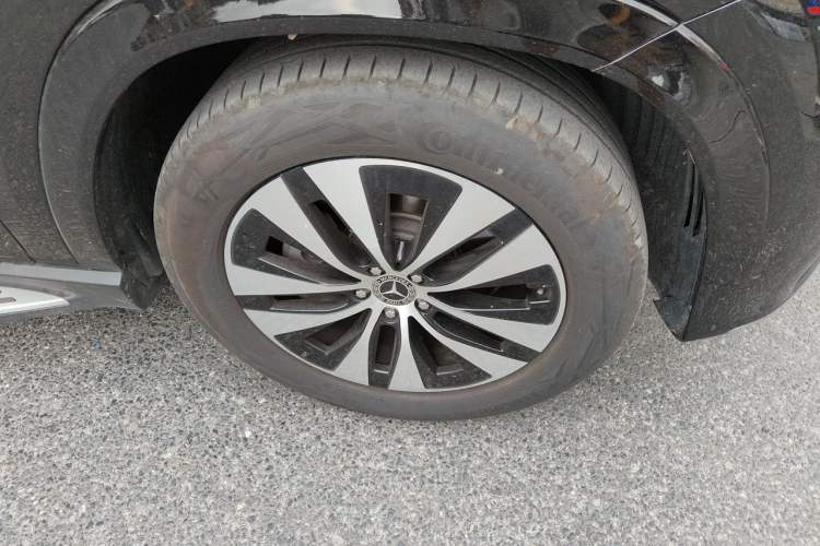 Used Mercedes-Benz GLE 2026 GLE 350 4MATIC Dynamic Model Right Front Wheel Hub