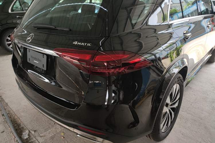 Used Mercedes-Benz GLE 2026 GLE 350 4MATIC Dynamic Model Right Rear Taillight
