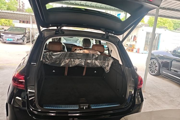Used Mercedes-Benz GLE 2026 Model GLE 350 4MATIC Fashion Version Trunk