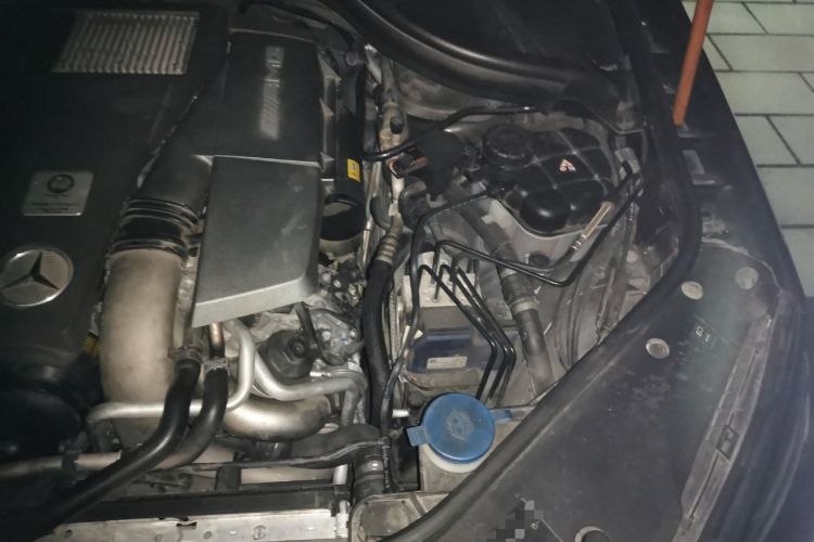 Used Mercedes-Benz GLE AMG 2015 AMG GLE 63 4MATIC Engine Bay Left