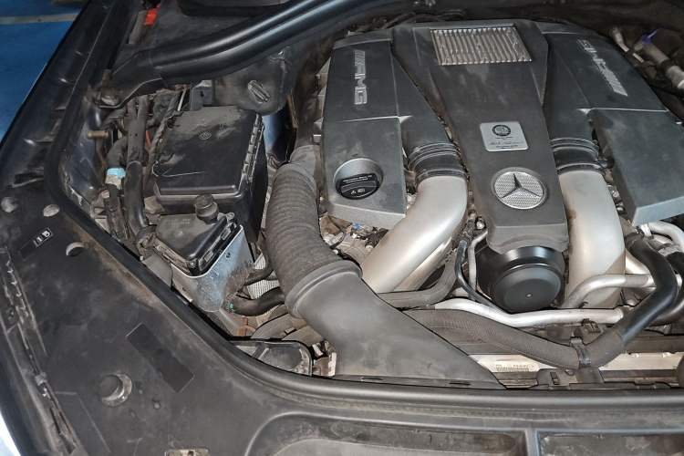 Used Mercedes-Benz GLE AMG 2015 AMG GLE 63 4MATIC Engine Bay Right