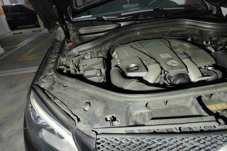 Used Mercedes-Benz GLE AMG 2015 AMG GLE 63 4MATIC Engine Bay Right