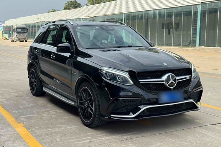 Used Mercedes-Benz GLE AMG 2015 AMG GLE 63 4MATIC Exterior 2