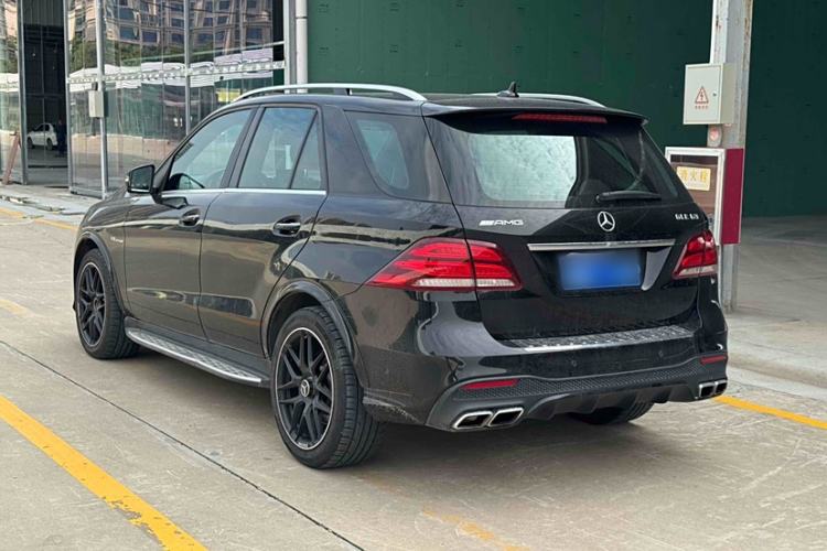 Used Mercedes-Benz GLE AMG 2015 AMG GLE 63 4MATIC Exterior 3