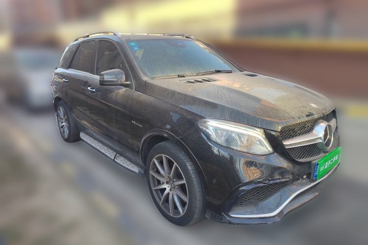 Used Mercedes-Benz GLE AMG 2015 AMG GLE 63 4MATIC Front Right 45 Deg