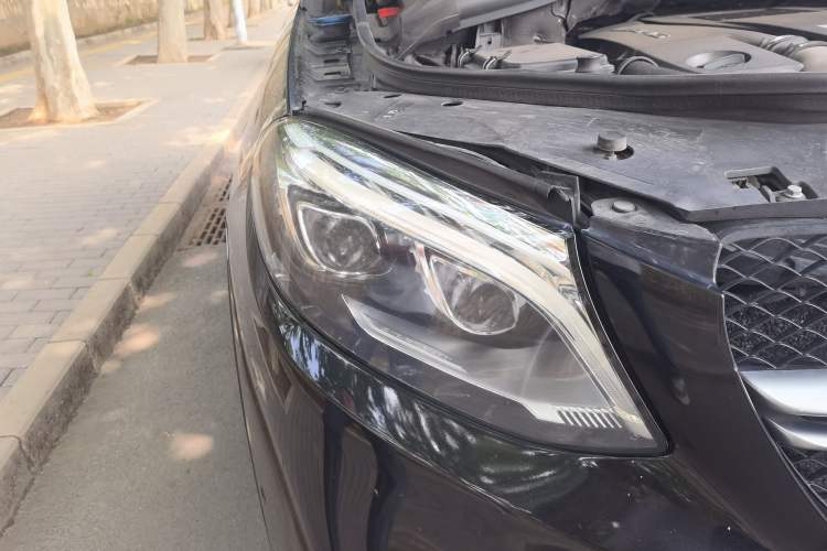 Used Mercedes-Benz GLE AMG 2015 AMG GLE 63 S 4MATIC Right Front Headlight